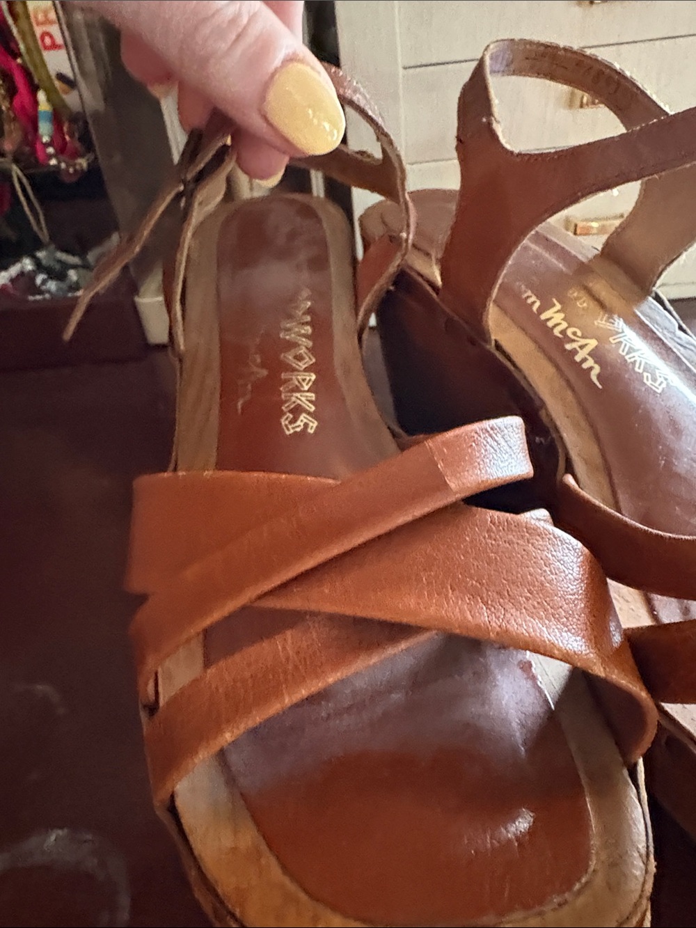 1970s Woodworks by Thom McaAn Thom McAn Brown Leather Wood-Effect Wedge Sandals - Picture 11 of 16